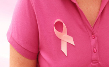 علائم اولیه ی سرطان سینه را جدی بگیرید