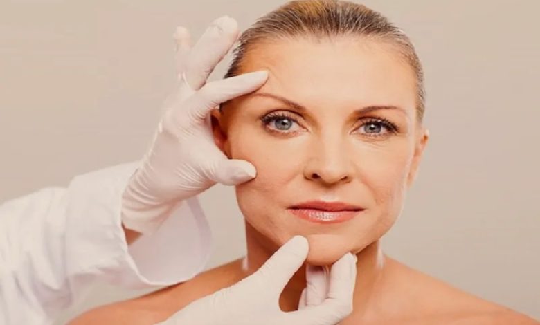 درمان افتادگی پلک با ۸ تمرین ورزشی